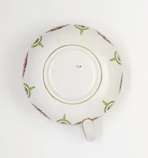 Chamber Prints: Chamber pot, underside