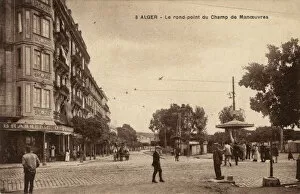 Images Dated 23rd May 2017: Champ de Manoeuvres Roundabout, Algiers, Algeria