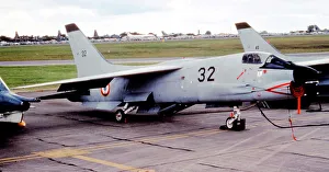 Navale Prints: Chance Vought F-8E Crusader 32