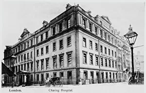 Carriages Collection: Charing Cross Hospital, Agar Street, London
