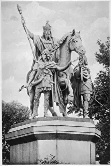 Notre Prints: Charlemagne Statue