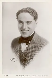 Charlie Chaplin / Himself