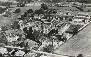 L Aw Collection: Chase Farm Hospital, Enfield, Middlesex