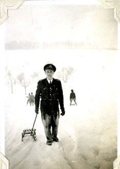 Images Dated 11th July 2016: Chateau d Hennement, France, Christmas 1944