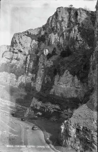 Cyclists Prints: Cheddar Cliffs