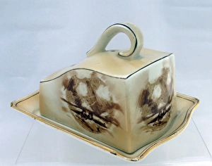 Images Dated 4th October 2012: Cheese dish - Bairnsfatherware