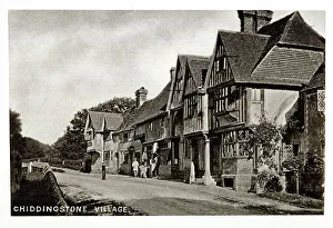 Sevenoaks Prints: Chiddingstone Village, Kent