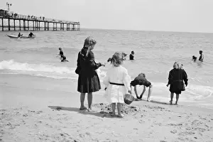 Florida Prints: Children on the beach in Palm Beach, Florida, USA