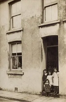 Doorstep Prints: Children on Doorstep