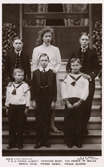 Images Dated 24th March 2017: The Children of King George V and Queen Mary in 1912