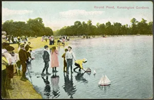Images Dated 24th December 2019: CHILDREN / ROUND POND 1908