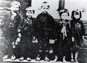 Barnardo Prints: Five children in a South Wales mining district