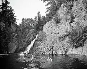 Images Dated 7th March 2017: Children swimming at a swimming hole at Lester Park in Dulut