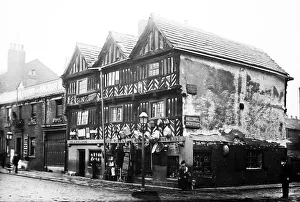 Wakefield Prints: The Six Chimneys pub, Kirkgate, Wakefield, early 1900s
