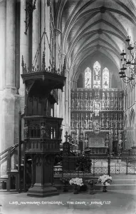 Showcases Prints: The Choir of Southwark Cathedral