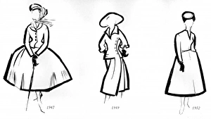 Images Dated 15th July 2011: Christian Dior designs