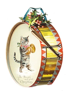 Images Dated 10th December 2015: Christmas card in the shape of a drum