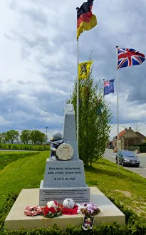 Accommodation Gallery: Christmas Truce Memorial, Peace Village, Messines