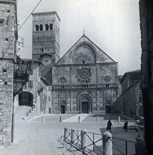 Images Dated 30th April 2021: Church at Assisi, Italy