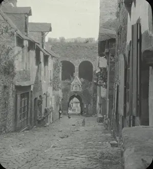 Dinan