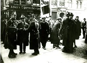 Images Dated 2nd January 2019: Citizens producing identity papers in Berlin, Germany