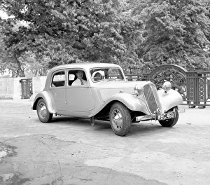 Components Prints: Citroen Light Fifteen LBC649