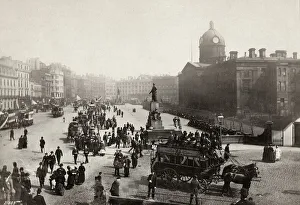 City Centre, Manchester, pedestrians, horse drawn omnibus