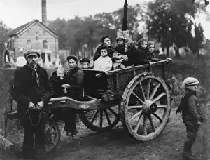 Civilian refugees from Ypres, Belgium, WW1
