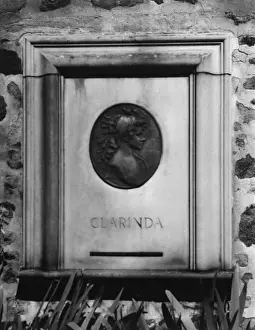 CLARINDA PLAQUE