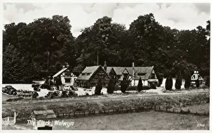Images Dated 6th August 2019: The Clock road house, Welwyn, Herts 1920s