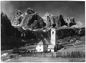 Clofosco Mountains