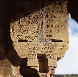 Cloister of the Cathedral of St. Vincent. 12th century. Capi Cloister of the Cathedral of St. Vincent. 12th century. Capi