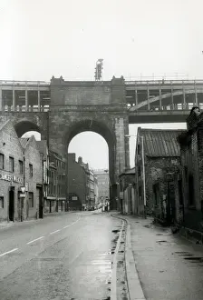 Upon Prints: Close, Newcastle-Upon-Tyne, Northumberland