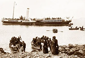 Clovelly Prints: Clovelly Landing from the paddle steamer early 1900s