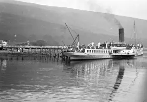 Clyde paddle steamer