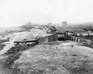 Flanders Collection: Coastal defence battery near Middelkerke, Belgium, WW1