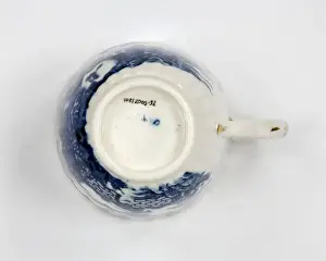 Coffee cup