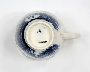 Coffee cup