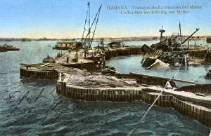 Sank Collection: Cofferdam work to raise USS Maine, Havana harbour, Cuba