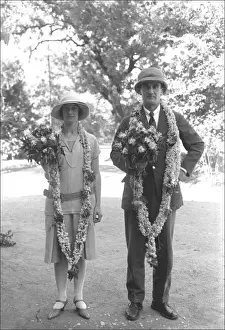 Bouquets Prints: Colonel Ralph Ponsonby Watts & his wife