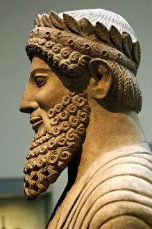 500bc Gallery: Colossal statue of a bearded man with laurel wreath. 500-480