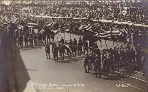 Images Dated 14th February 2011: The US Colours - 1919 Victory Parade
