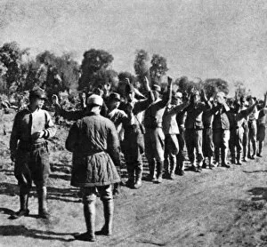 Images Dated 24th June 2016: Communist China - Japanese troops surrendering