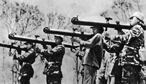 Images Dated 28th June 2016: Communist China - Palestinian women guerrillas
