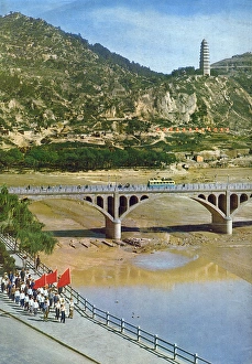 Images Dated 28th June 2016: Communist China - scene in Jan an