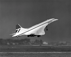 Concorde 204 G-BOAC in takes-off