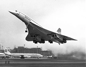 Concorde in British Airways colours takes-off