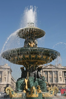 Images Dated 23rd September 2005: Concorde Square (The Place de le Condorde). Detail of the f