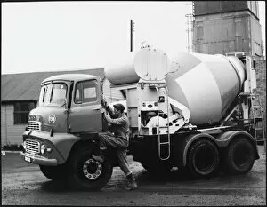 Lorry Gallery: Concrete Transporter