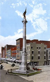 Images Dated 6th November 2018: Confederate Monument, Norfolk, Virginia, USA